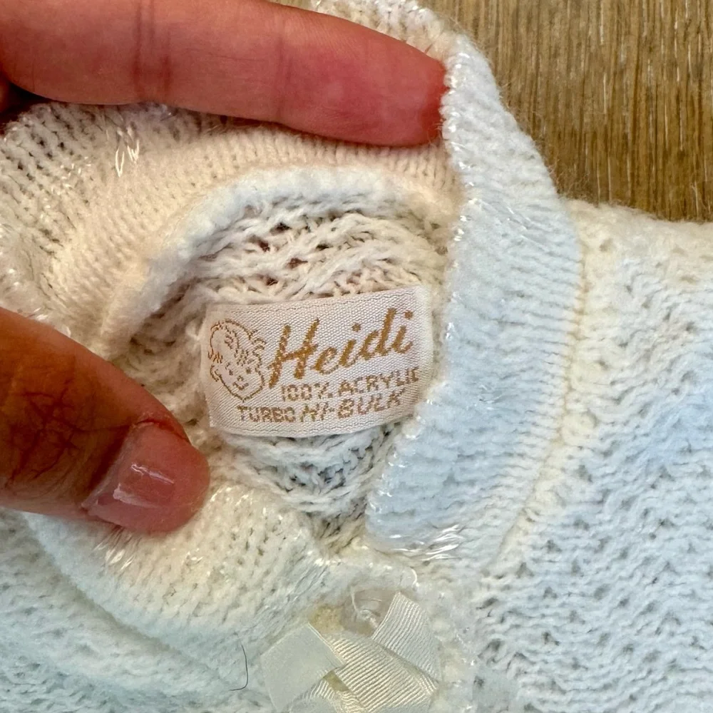 Heidi girls VTG 100% Acrylic white knit baby girl’s‎ 12 Mos button up cardigan